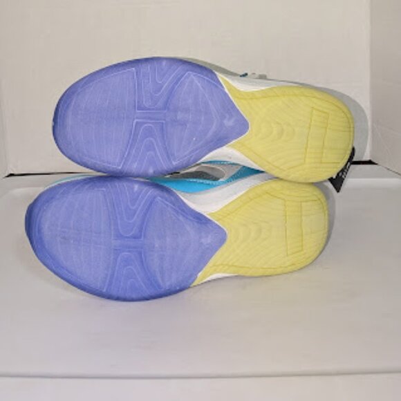 AND 1 high top basketball shoes Size youth 5 Glow In Dark Sole New With Tags - Picture 2 of 6